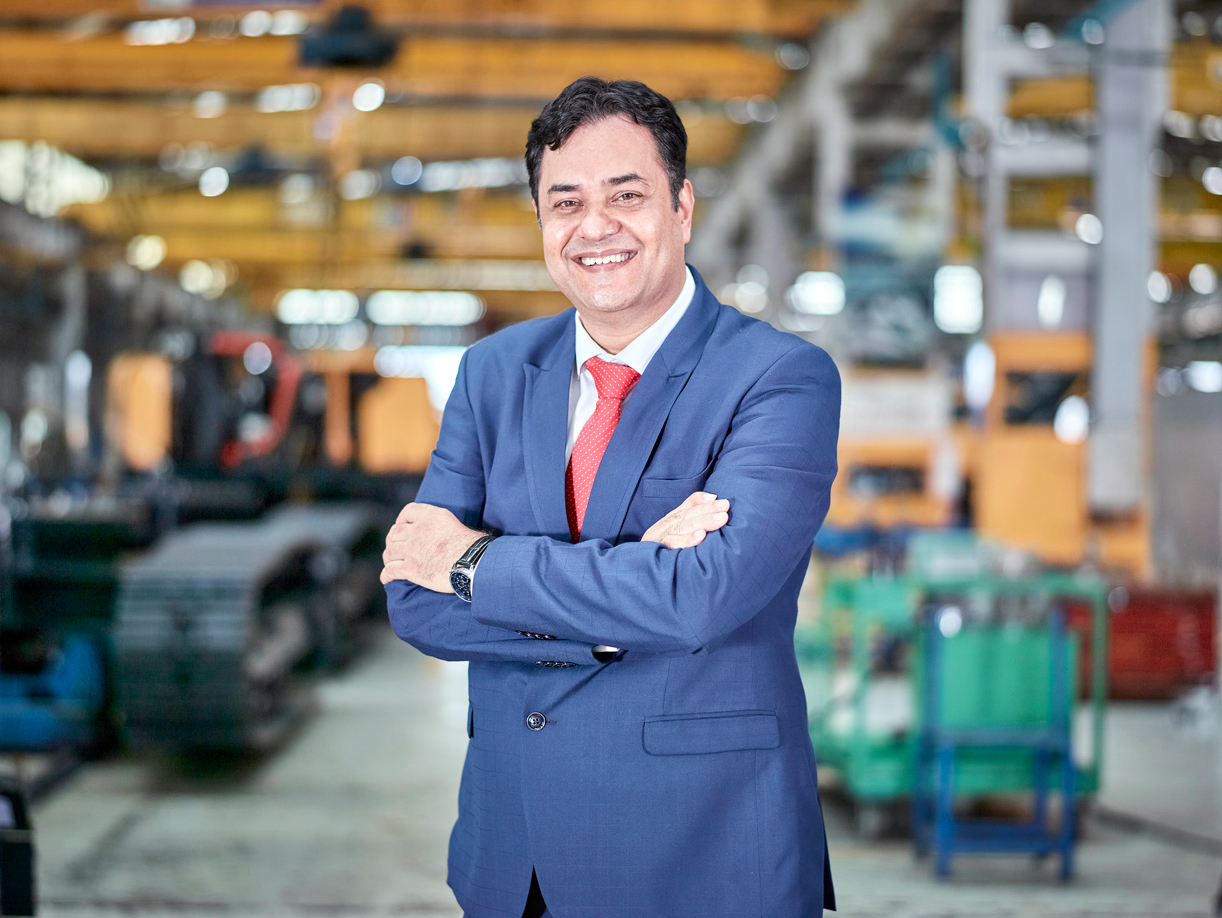 Professional Corporate Photo shoot of  Rajeev, CEO, Hyundai Construction, Pune, Maharashtra for an International Magazine By Arindom Chowdhury
