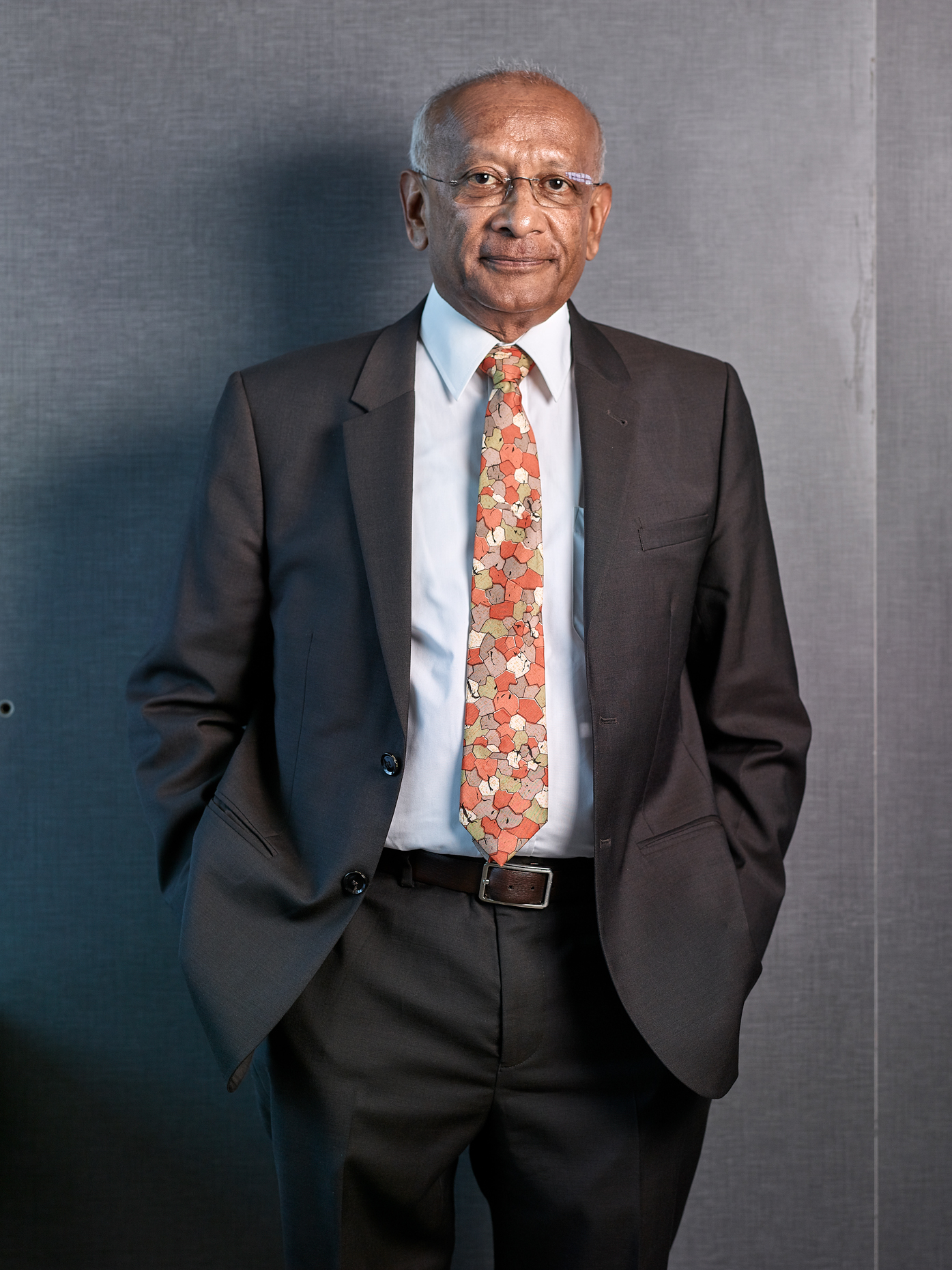 Commercial  Corporate Headshot for THE CEO MAGAZINE of CEO Columbia Asia Hospitals